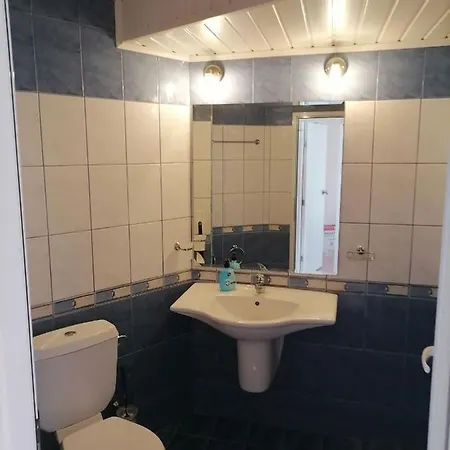 בית הארחה Vila Nami